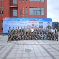 365best体育官网入口应邀参加邓州市少年军校揭牌仪式